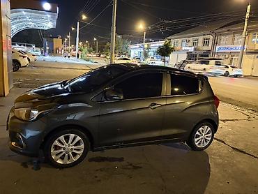 sonata d8: Chevrolet Spark: 2017 г., 0.1 л, Автомат, Бензин, Хэтчбэк — 1