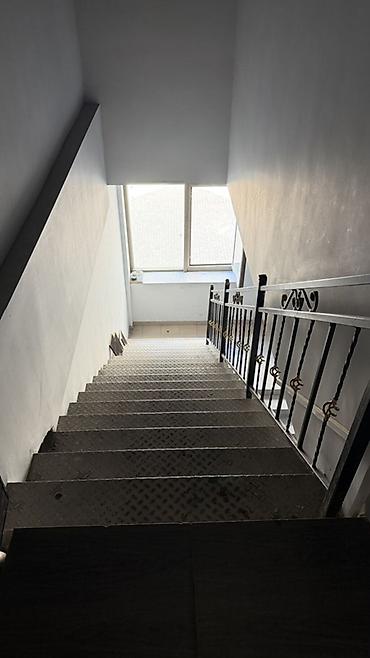 здания: Продажа офисов 110 м², С ремонтом, Многоэтажное здание, 3 этаж — 6