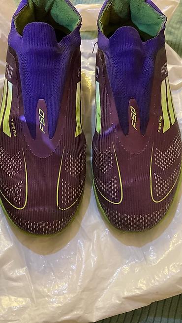 Спорт и отдых: Футбольные сороконожки Adidas F50 TESSA в ярком фиолетово-салатовом — 2