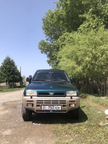 пикап машина: Nissan Terrano II: 1996 г., 2.4 л, Механика, Бензин, Внедорожник