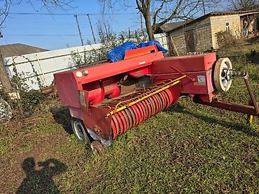 avto aksesuarlari: TƏCİLİ Satılır: mavi YMZ tipli təkərli traktor və qoşqu ot‑presi ot — 4