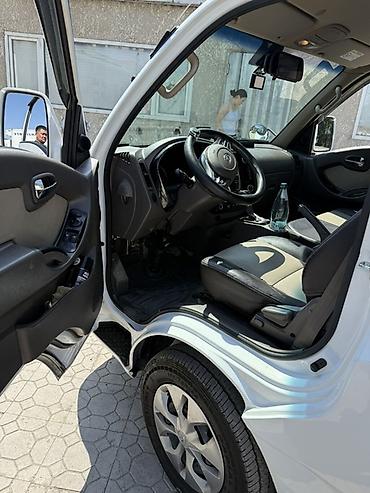 byd e1: Легкий грузовик, Hyundai, Стандарт, 2 т, Б/у — 8