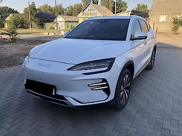 prius plus: BYD Song Plus: 2024 г., Вариатор, Электромобиль, Кроссовер — 1