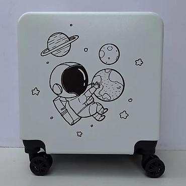 Rančevi, torbe i koferi: Dečji kofer na točkiće – motiv astronauta - Kompaktni kabinski kofer — 1