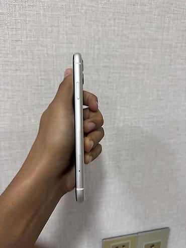 Apple iPhone: IPhone 11, 128 GB, Ağ, Simsiz şarj — 6