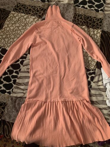 тунику под in Кыргызстан | ПЛАТЬЯ: Продаю тунику - платье сочного персикового цвета. Одевала всего раз
