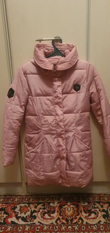 утепленная зимняя куртка: Пуховик, L (EU 40)