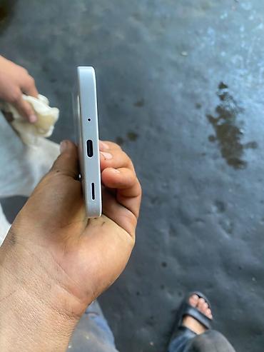андроид экран: Samsung A10e, Б/у, 128 ГБ, цвет - Белый, 2 SIM — 4