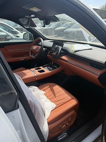 jeely coolray: Changan : 2026 г., Автомат — 3