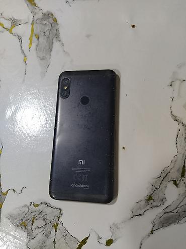 redmi 7 note: Xiaomi Mi A2 Lite, 64 GB, 
 Barmaq izi — 2