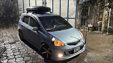 хонда сеерви: Honda Fit: 2003 г., 1.5 л, Автомат, Бензин, Хэтчбэк — 5