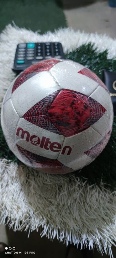 мяч валеболный: 4ка Молтен 1200новый