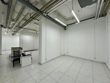 Сдаю Офис целиком: Колл-центр, Фотостудия, 100 м², В жилом комплексе, С ремонтом, С высокими потолками, С отдельным санузлом