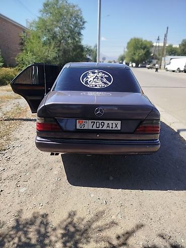 крыло переднее мерседес w210: Mercedes-Benz W124: 1993 г., 2.8 л, Автомат, Бензин, Седан — 4