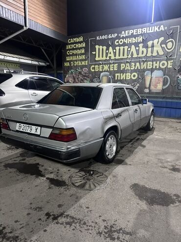 автомобили аккорд: Mercedes-Benz W124: 1990 г., 2 л, Автомат, Дизель, Седан