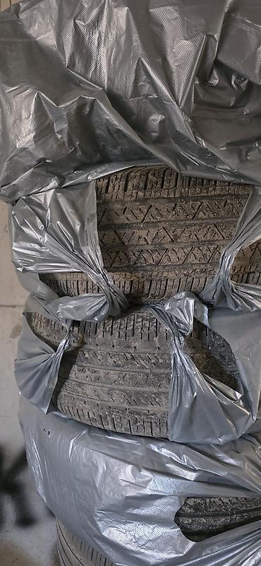 23555r19: Комплект автомобильных шин (8шт) стояли на Киа Соренто. машину продал — 1