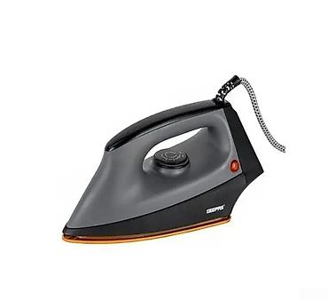 Keramika altlıqlı quru ütü Geepas GDI2748 1200 W 🟢 Rəsmi iş yeri olan