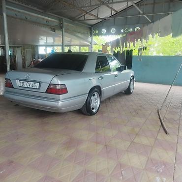 mercedes 160 a: Mercedes-Benz 200: 2 l | 1995 il Sedan — 9