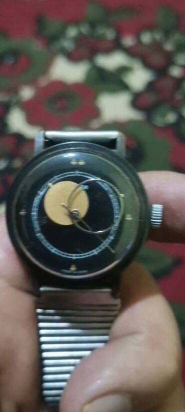 продаю спортивную сумку: Часы "Ракета" коперник, механические ссср.город ош