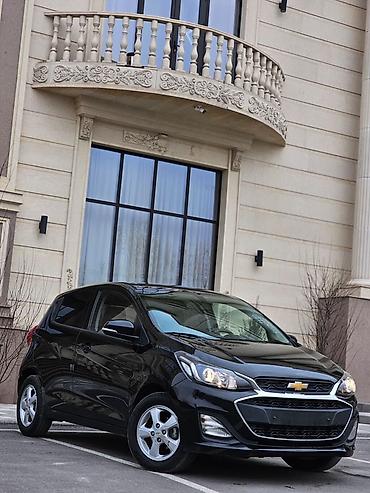 chevrolet spark 2: Chevrolet Spark: 2019 г., 1 л, Бензин, Хэтчбэк — 4