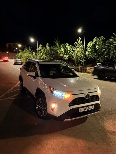 расрочкага машина алам: Toyota RAV4: 2019 г., 2.5 л, Автомат, Бензин, Внедорожник