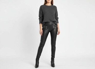 spodnie skórzane calzedonia: Stradivarius, Leggings Eco-leather for women, size S