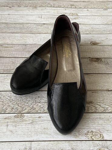 туфли черные с красивой отделкой: Туфли 36, цвет - Черный