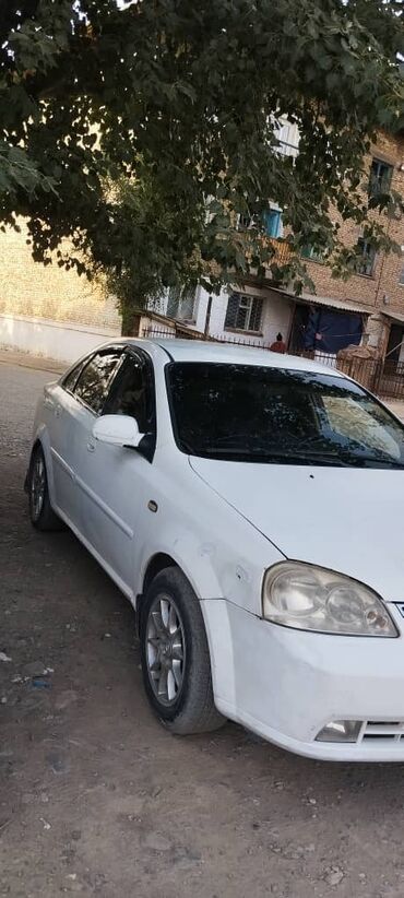машина жонундо маалымат кыргызча: Daewoo Lacetti: 2004 г., 1.6 л, Автоматические, Бензин, Седан
