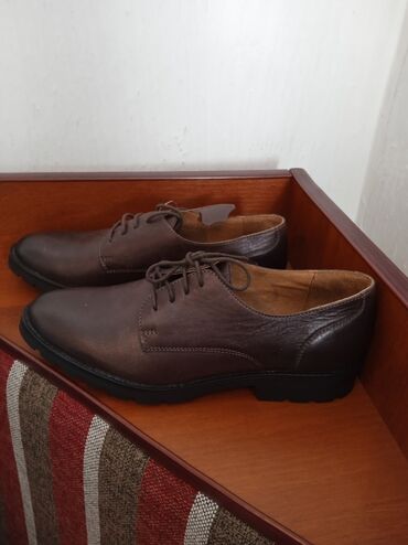 коричневые туфли: Туфли 37, цвет - Коричневый