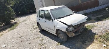 машины на обмен: Автомобиль Daewoo Tico белого цвета, компактный хэтчбек. Имеет видимые