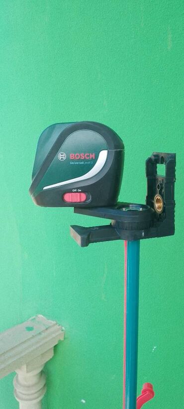 bosh lazer: Lazer nivelir Bosch, Yüksək dəqiqliklə ölçən, Ünvandan götürmə, Ödənişli çatdırılma