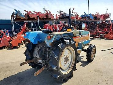 Мини-тракторы Mitsubishi: Продается Японский мини трактор Митцубисси МТ2001DX. 4x цилиндровый — 15