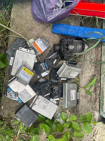 Генераторы: БМВ запчасти привозные в наличии и на заказ моторы АКПП бампера капоты — 9