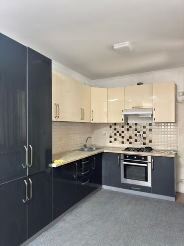 Продажа домов: Дом, 210 м², 5 комнат, Собственник, Старый ремонт — 13