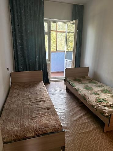 аренда помещений мадина: Продаю 3хкомнат квартиру из 7/5 восток 5 на против Мадина.без ремонта — 8