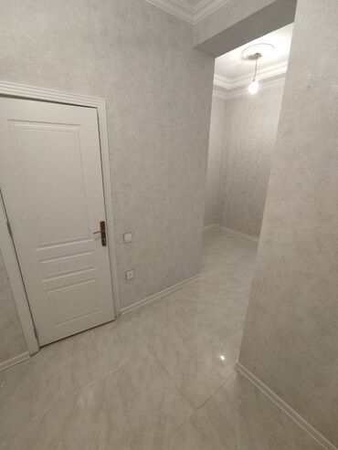 Uzunmüddətli kirayə mənzillər: Mənzil haqqında məlumat Tam təmirli, kombi var. Terraslı mənzildir — 2