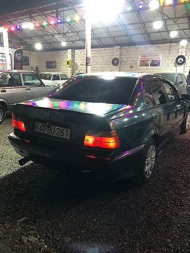 BMW: BMW 3 series: 2 l | 1993 il Sedan — 6