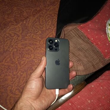 магнитафоны для авто: IPhone 13 Pro, 256 ГБ, Графит, Кабель