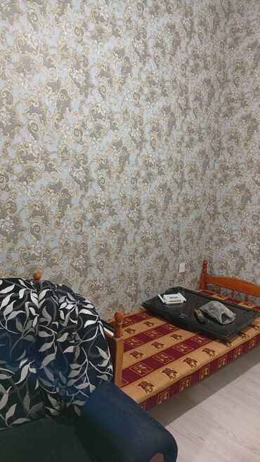 Uzunmüddətli kirayə mənzillər: Kirayə verilir: 2 otaqlı, mebel və məişət texnikası ilə təmin olunmuş — 7