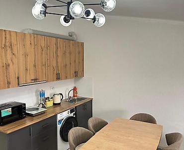 ещё квартиру: 1 комната, 37 м², Элитка, 3 этаж, Евроремонт — 8