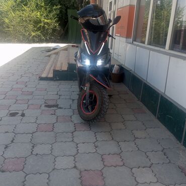 мотоцикл чоппер: Тип скутера 150 куб. см, Бензин, Б/у