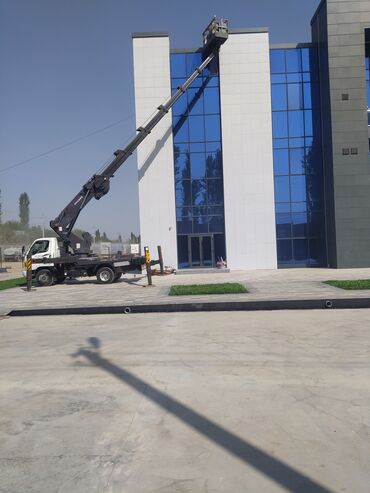 Услуги автовышки: Стрела 28 м, 300 т — 6