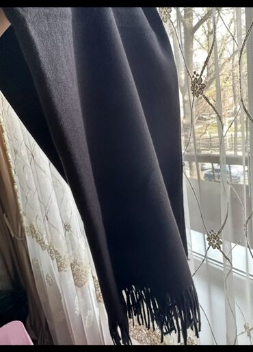продаю в связи переездом: Шарф кашемир