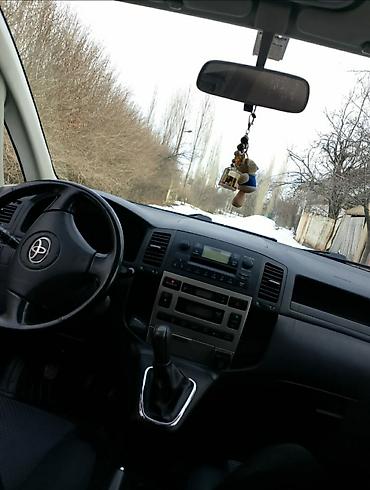 Toyota: Toyota Corolla Verso: 2003 г., 1.8 л, Механика, Минивэн — 2