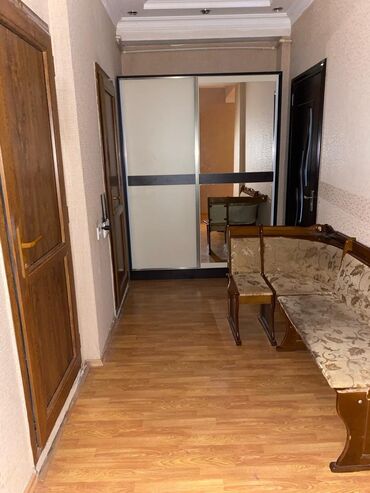 Köhnə tikili: Bakı, 3 otaqlı, Köhnə tikili, m. Həzi Aslanov, 7085 kv. m -da lalafo.az — 9 Köhnə tikili: Bakı, 3 otaqlı, Köhnə tikili, m. Həzi Aslanov, 7085 kv. m — 9