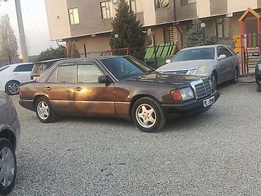300 000: Mercedes-Benz W124: 1993 г., 2.2 л, Автомат, Бензин, Седан — 1