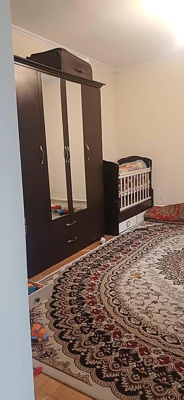 kg house: Ак-Ордо 1ден центринен, Гагарина 100 метр аралыкта жайгашкан. Үй жаңы — 8