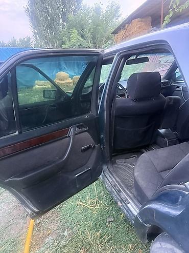 ender s: Mercedes-Benz E-Class: 1994 г., 3.2 л, Механика, Бензин — 1