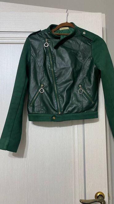 женские зимние кожаные куртки: Кожаная куртка, S (EU 36), M (EU 38)