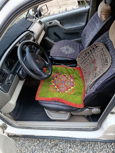 Volkswagen: Volkswagen Golf: 1994 г., 1.8 л, Механика, Бензин, Хэтчбэк — 6